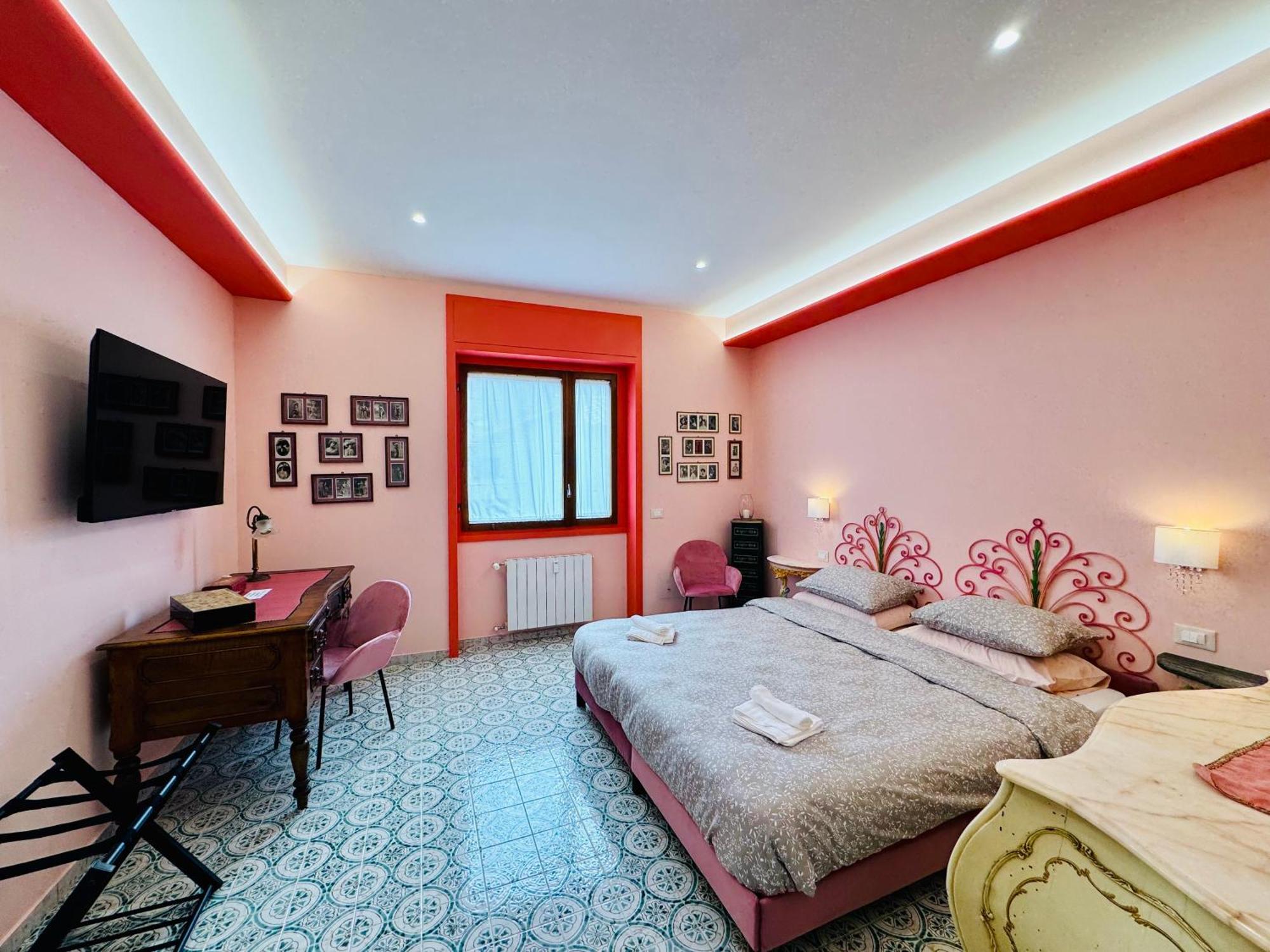 Yourhome - Maison Nicole & Marie ซอร์เรนโต ภายนอก รูปภาพ