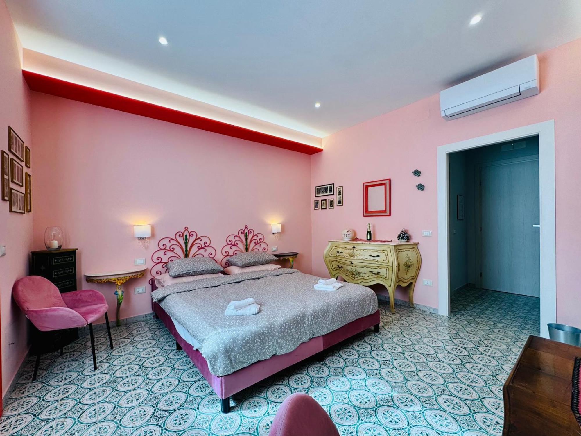 Yourhome - Maison Nicole & Marie ซอร์เรนโต ภายนอก รูปภาพ