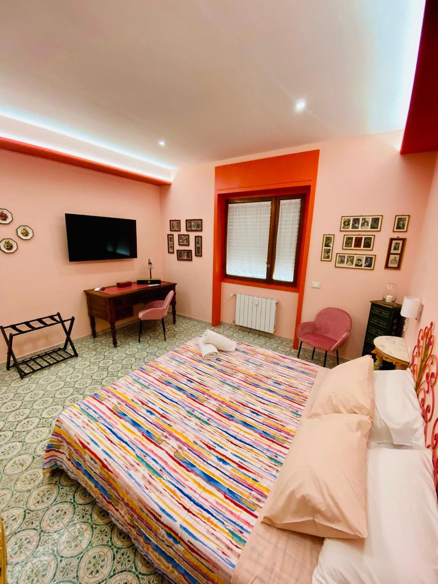 Yourhome - Maison Nicole & Marie ซอร์เรนโต ภายนอก รูปภาพ