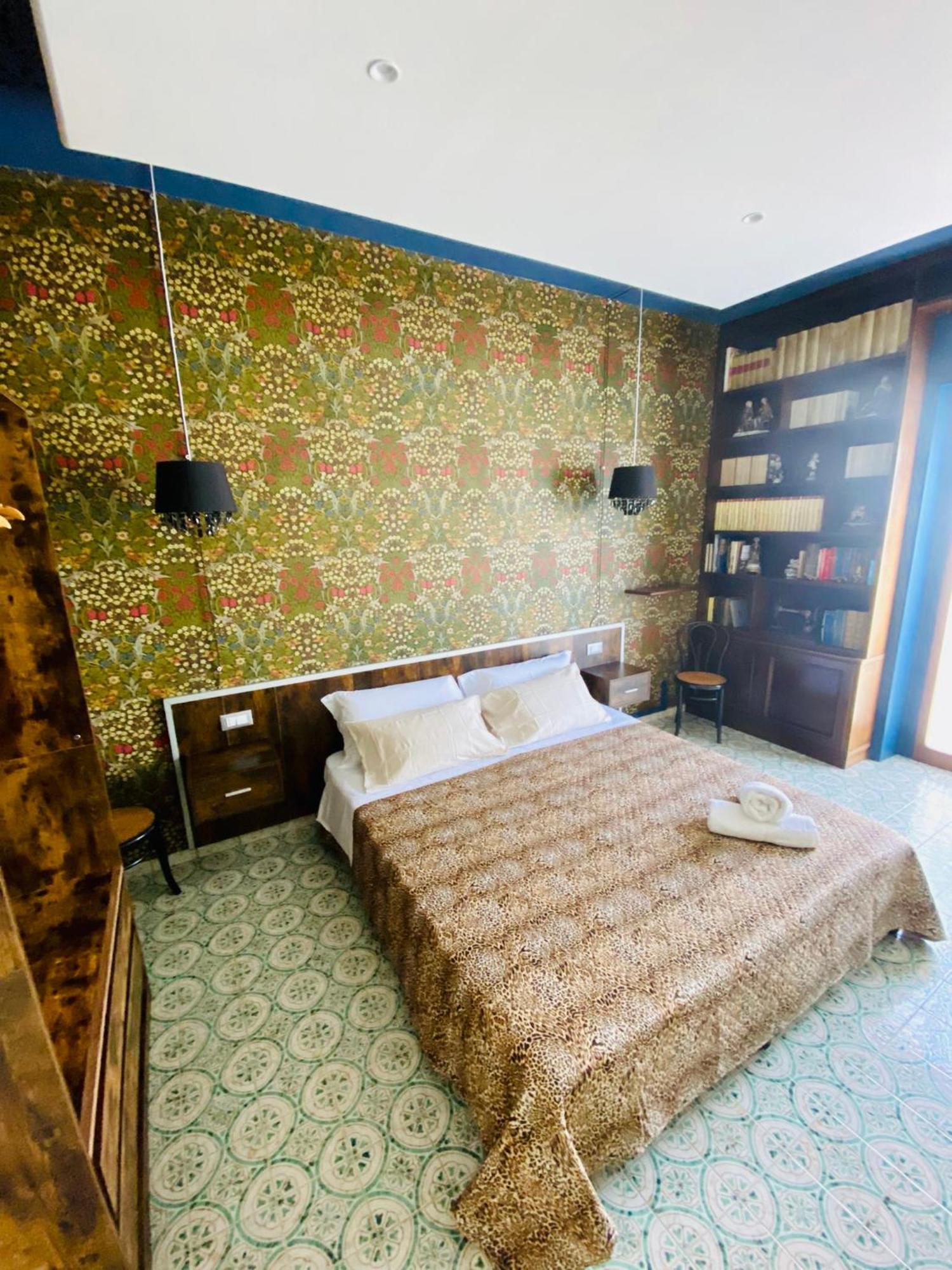 Yourhome - Maison Nicole & Marie ซอร์เรนโต ภายนอก รูปภาพ